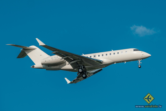 Bombardier Global 5000 (BD-700-1A11)