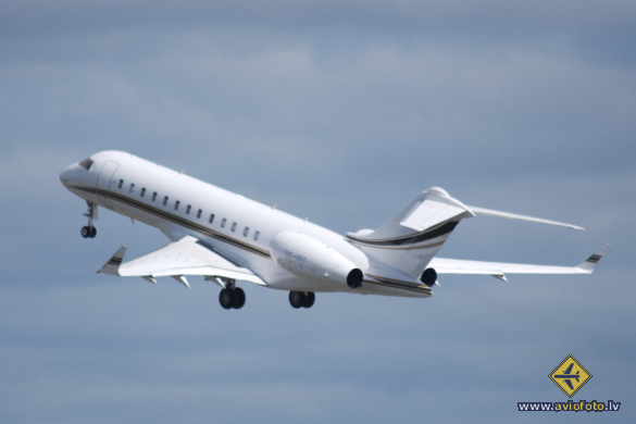 Bombardier Global 6000 (BD-700-1A10)