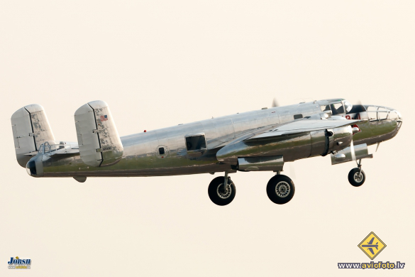 North American B-25J Mitchell