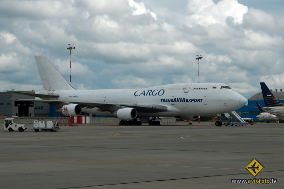 Boeing 747-329M(SF)