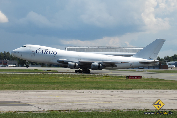 Boeing 747-236B(SF)