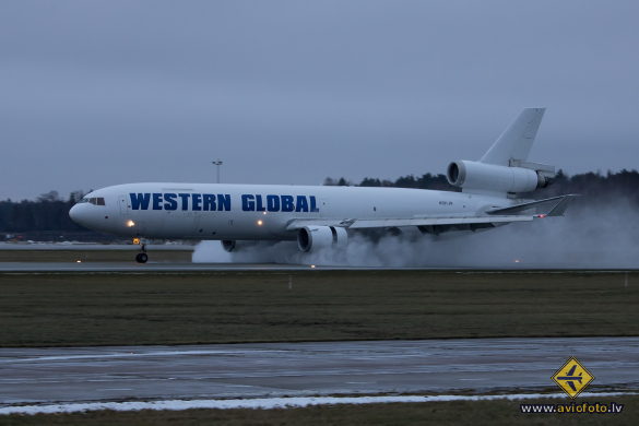 McDonnell Douglas MD-11(F)