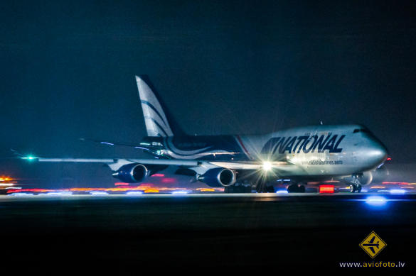 Boeing 747-428M(BCF)