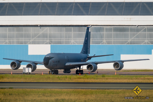 Boeing KC-135T Stratotanker (717-148)