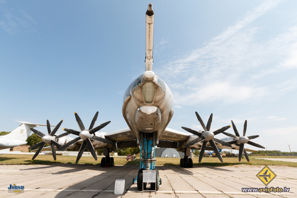 Tupolev Tu-142MZ