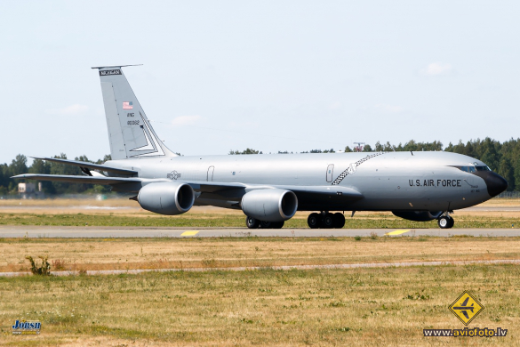 Boeing KC-135T Stratotanker (717-148)