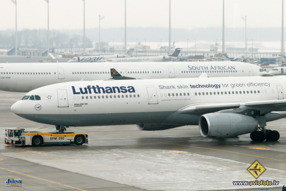 Airbus A330-343