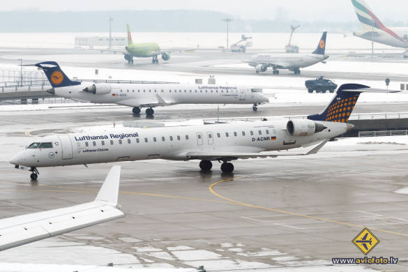 Bombardier CRJ-900LR (CL-600-2D24)