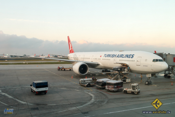 Boeing 777-3F2/ER