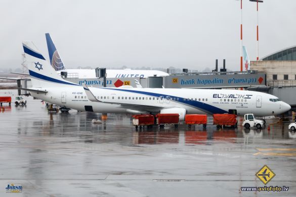 Boeing 737-958/ER