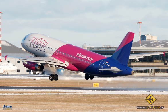 Airbus A320-232