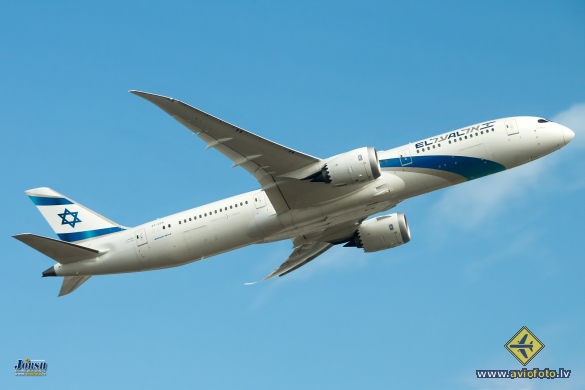 Boeing 787-9 Dreamliner