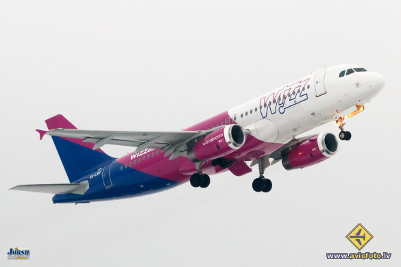 Airbus A320-232