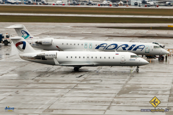 Bombardier CRJ-200LR (CL-600-2B19)