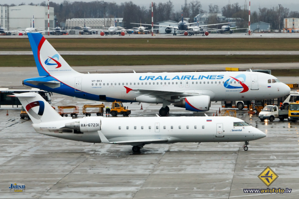 Airbus A320-214