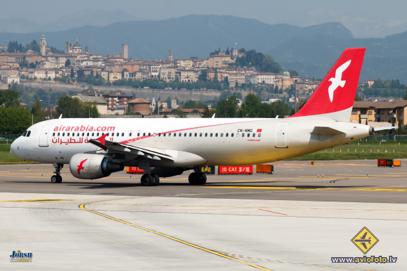 Airbus A320-214