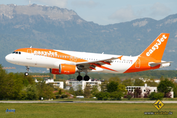 Airbus A320-214
