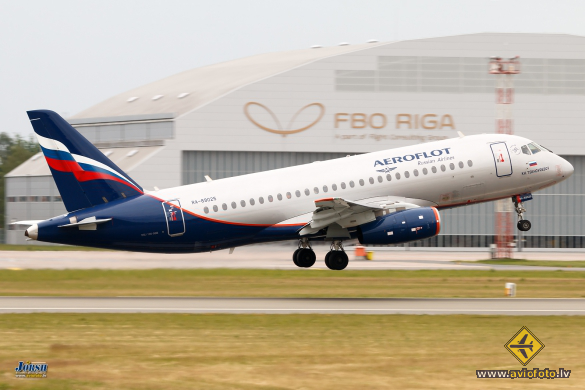 Sukhoi SSJ-100-95B Superjet 100 (RRJ-95B)