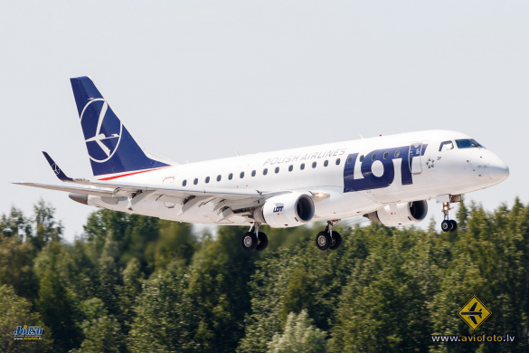 Embraer 170STD (ERJ-170-100STD)