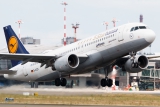 Airbus A320-214