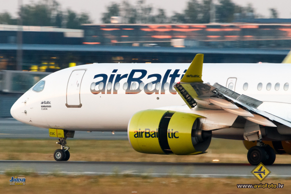 Bombardier CSeries CS300 (BD-500-1A11)