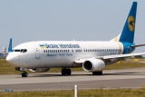 Boeing 737-84R
