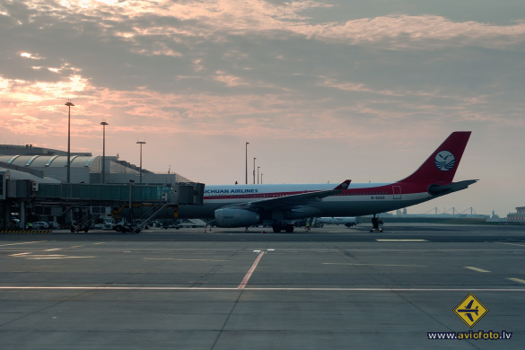 Airbus A330-343