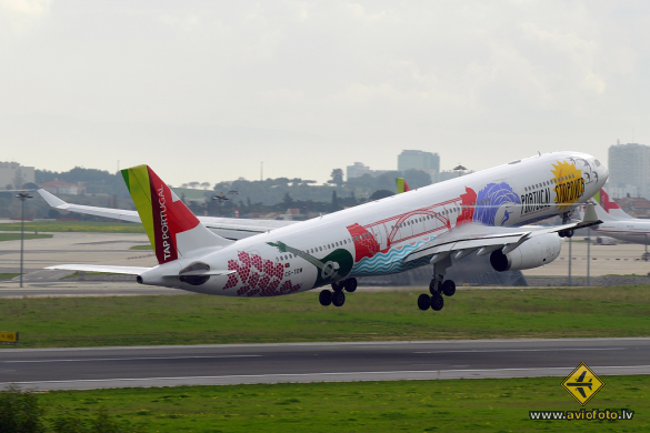 Airbus A330-343