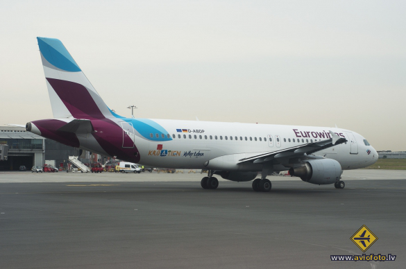 Airbus A320-212