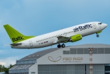 Boeing 737-31S