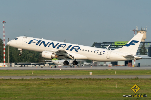 Embraer 190LR (ERJ-190-100LR)