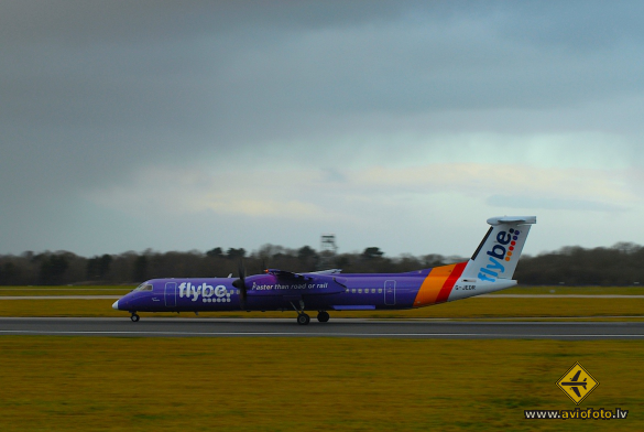 Bombardier DHC-8-402 Q400