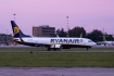 Boeing 737-8AS