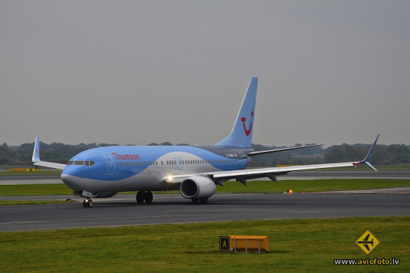 Boeing 737-8K5