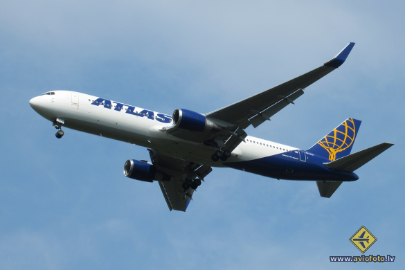 Boeing 767-375/ER