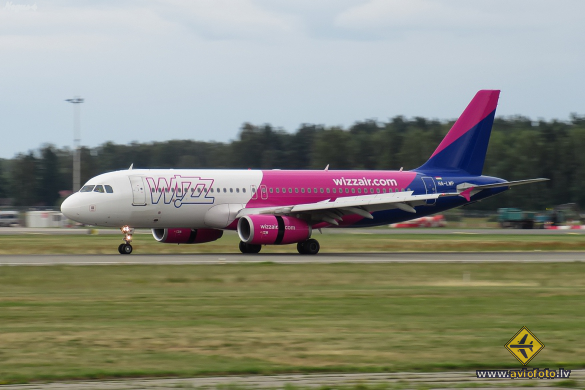Airbus A320-232