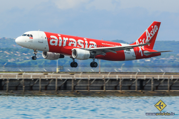 Airbus A320-216