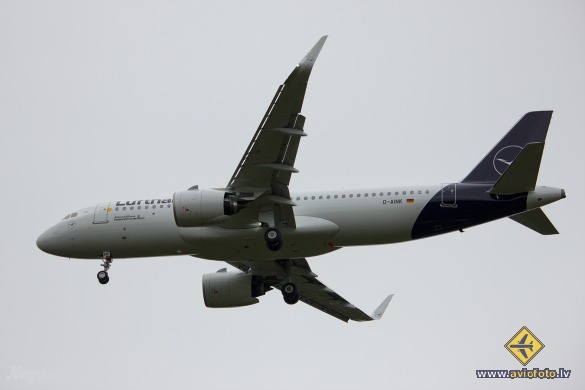 Airbus A320-271N