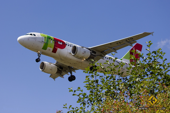 Airbus A319-111
