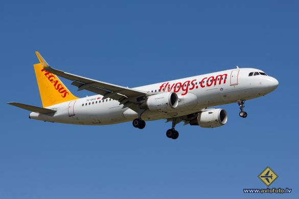 Airbus A320-216