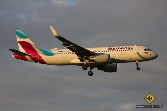 Airbus A320-214