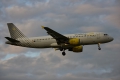 Airbus A320-214
