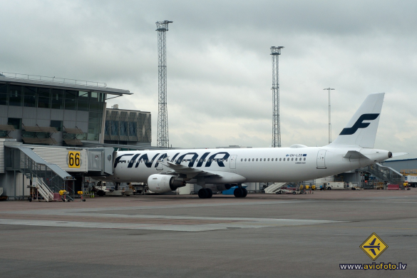 Airbus A321-211