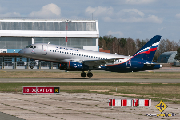 Sukhoi SSJ-100-95B Superjet 100 (RRJ-95B)