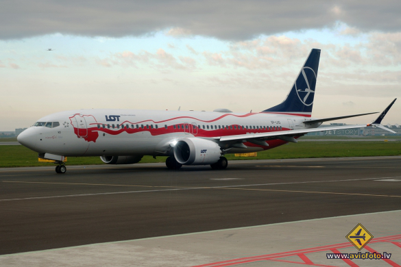 Boeing 737-8 MAX