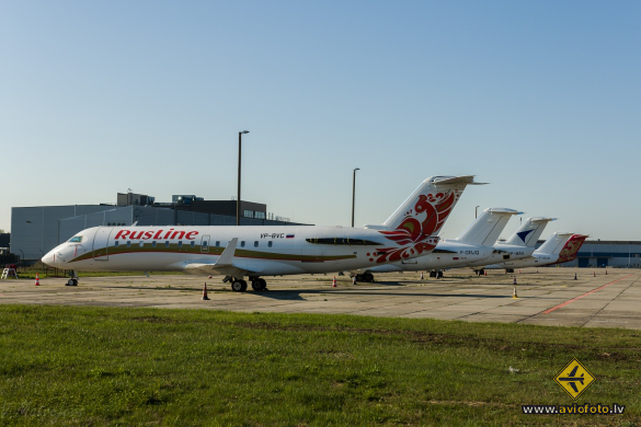 Bombardier CRJ-200ER (CL-600-2B19)
