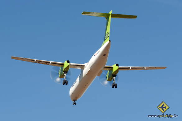 Bombardier DHC-8-402 Q400
