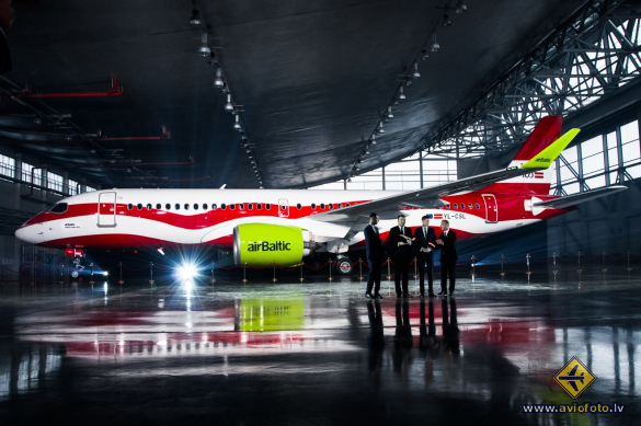 Airbus A220-300