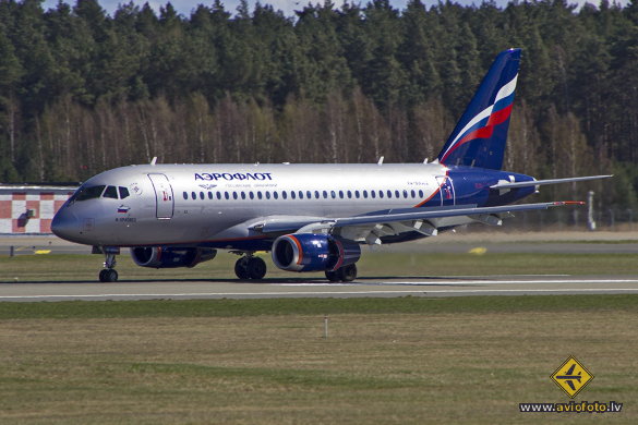 Sukhoi SSJ-100-95B Superjet 100 (RRJ-95B)
