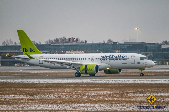 Bombardier CSeries CS300 (BD-500-1A11)